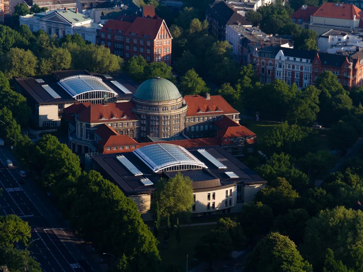 Main building of the University of Hamburg